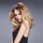 BOHO CURL - Nowoczesny glamour - ESSENTIAL LOOKS od SCHWARZKOPF PROFESSIONAL